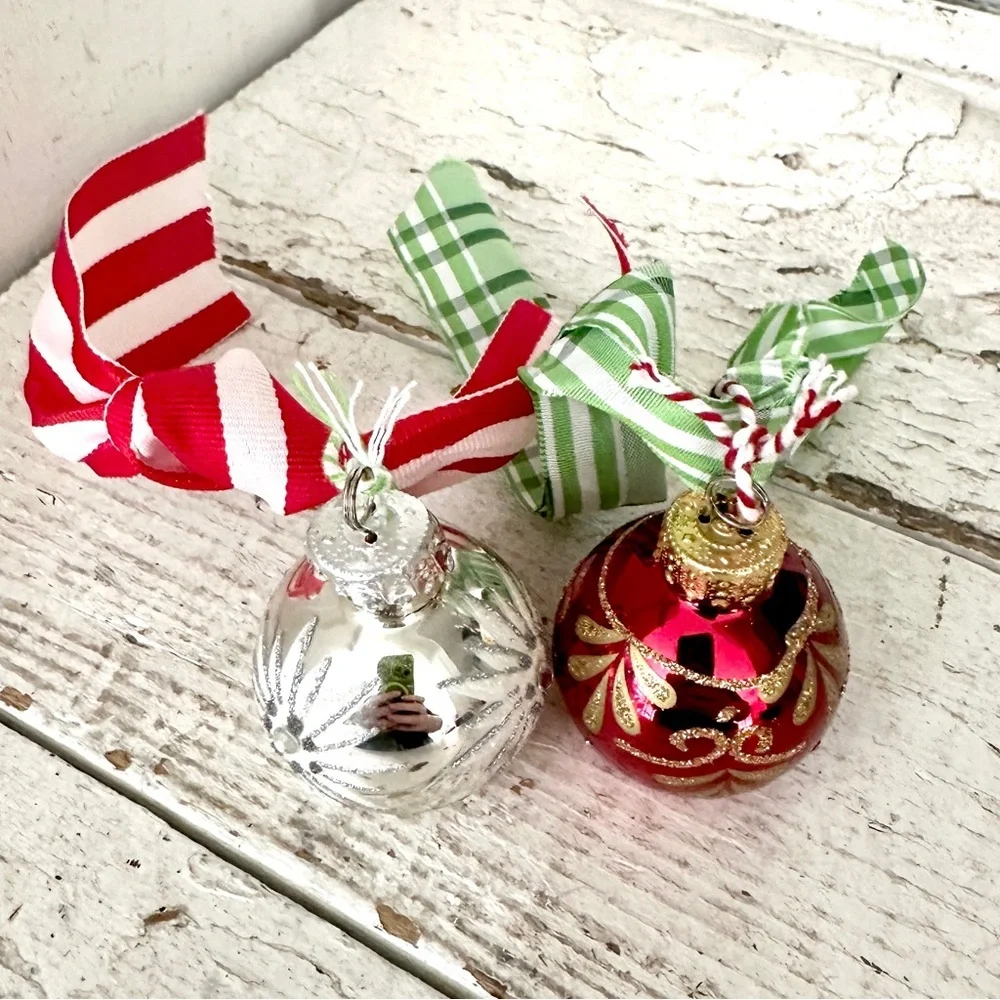 Pair of Vintage Christmas Ornaments Decor Ribbon Holiday Glitter